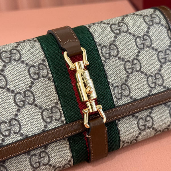 Portafoglio Gucci Jackie Chain in tela e pelle marrone ebano 255174