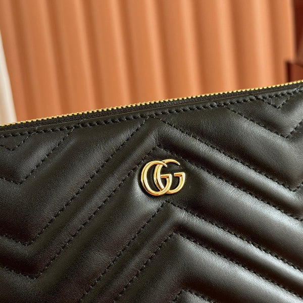 GG Marmont Pochette With Chain Black Cowhide 255061