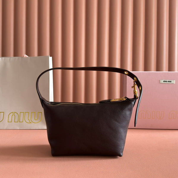 Pochette Miu en cuir chocolat marron 25,5 cm