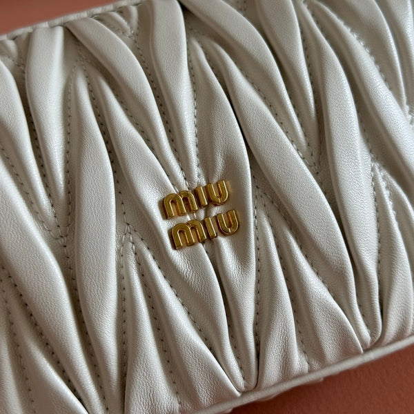 Miu Matelassé Pouch Bag 15cm White Leather