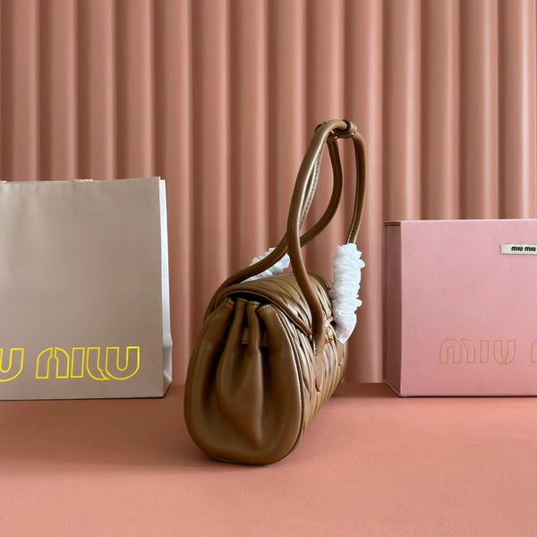 Miu 5bd265 Matelassé Shoulder Bag 28cm Tan Brown Lambskin