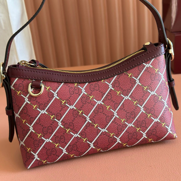 GG Emblem Small Shoulder Bag 22cm Red GG Fabric
