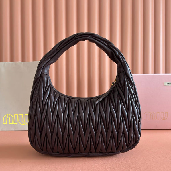 Miu Wander Matelassé Shoulder Bag 29cm Coffee Lambskin