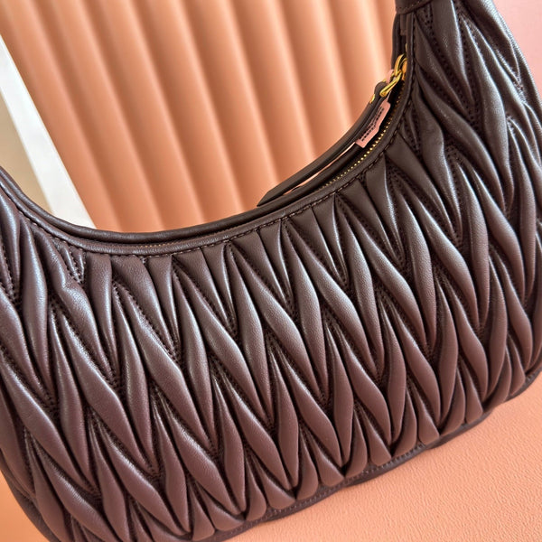 Miu Wander Matelassé Shoulder Bag 29cm Coffee Lambskin