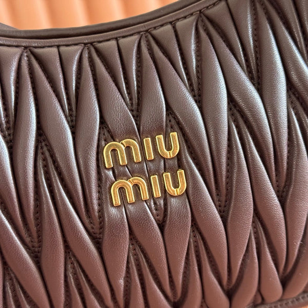 Miu Wander Matelassé Shoulder Bag 29cm Coffee Lambskin