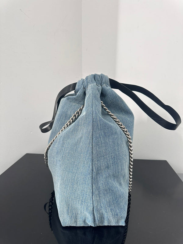 CRUSH LARGE TOTE BAG 46 IN BLUE WASHED DENIM SILVER HARDWARE