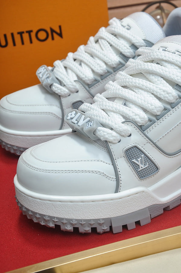 LV TRAINER MAXI SNEAKER GREY CALFSKIN