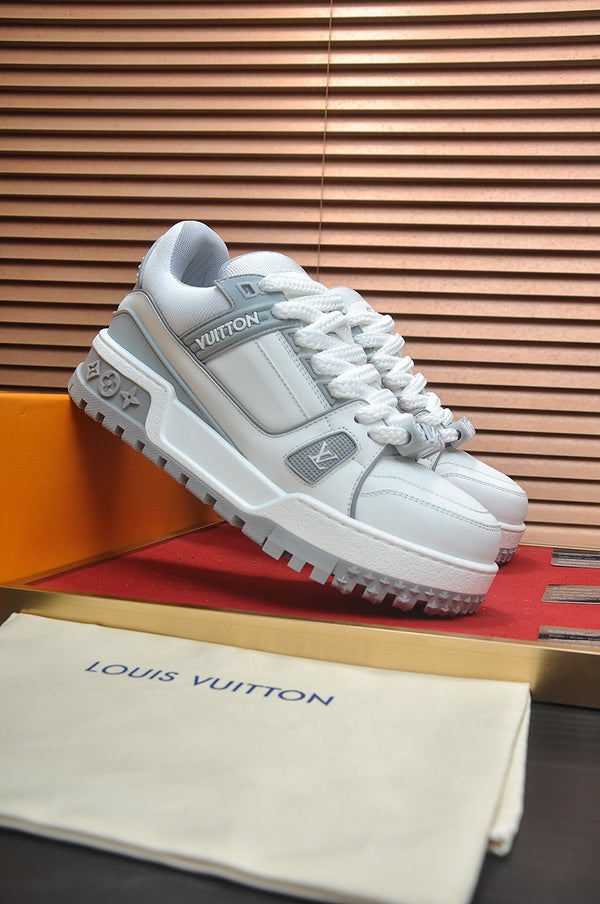 LV TRAINER MAXI SNEAKER GREY CALFSKIN