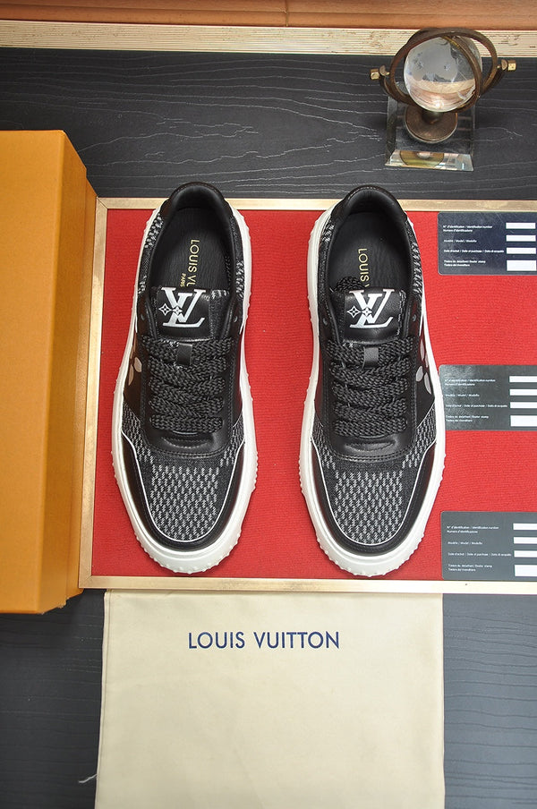 LV TRAINER BLACK CALFSKIN AND DENIM