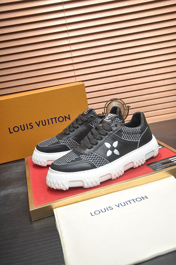 LV TRAINER BLACK CALFSKIN AND DENIM