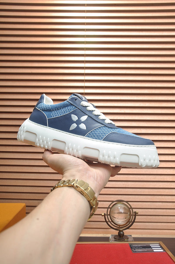 LV TRAINER BLUE COBALT CALFSKIN AND DENIM