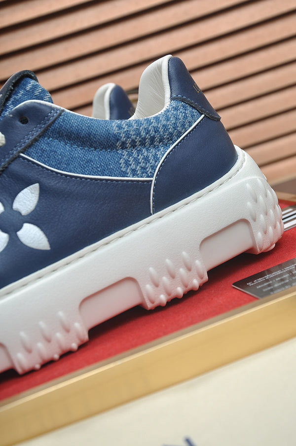 LV TRAINER BLUE COBALT CALFSKIN AND DENIM