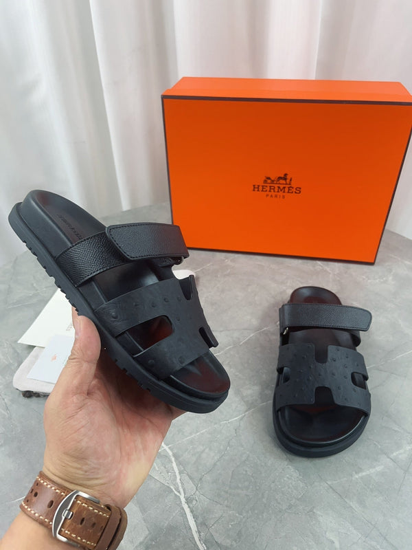 chypre sandal all black calfskin