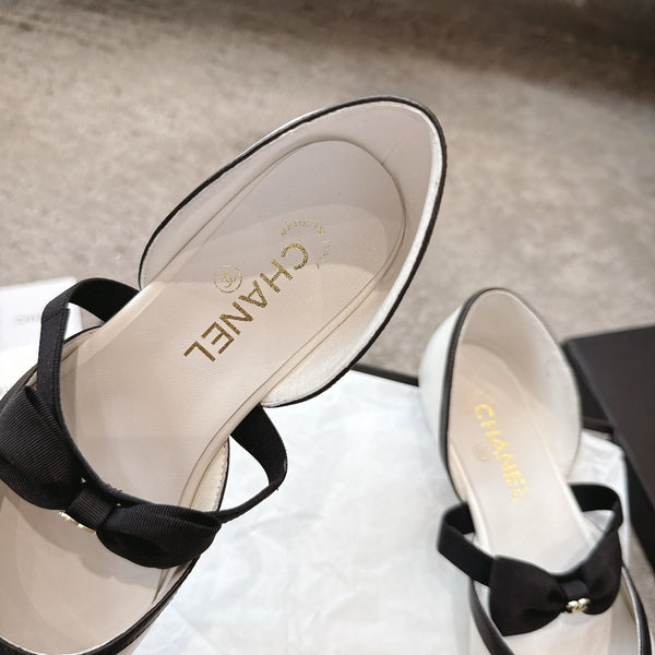 CC 25b Fall-Winter Mary Janes 15mm White Black Calfskin & Sheepskin 415776