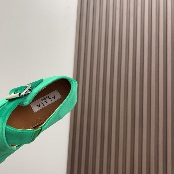 Alaila Criss Cross Ballet Flats In Green Velvet 996047