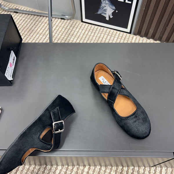 Alaila Criss Cross Ballet Flats In Black Lambskin 996055