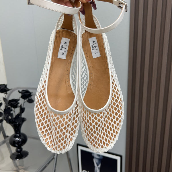 Alaila Mary Jane In White Mesh Fabric 996069