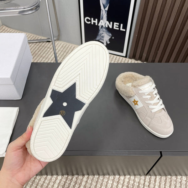 CD Star Sneaker In Light Brown Grey Suede 996000