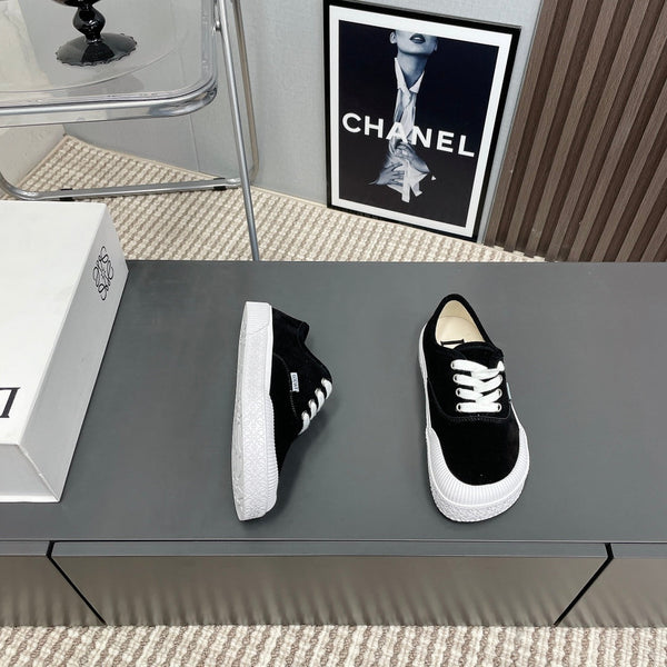 TERRA VULCA LACE-UP SNEAKER IN BLACK SUEDE