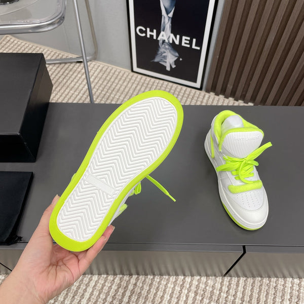 HIGH-TOP SNEAKERS IN WHITE MIX NEON GREEN CALFSKIN