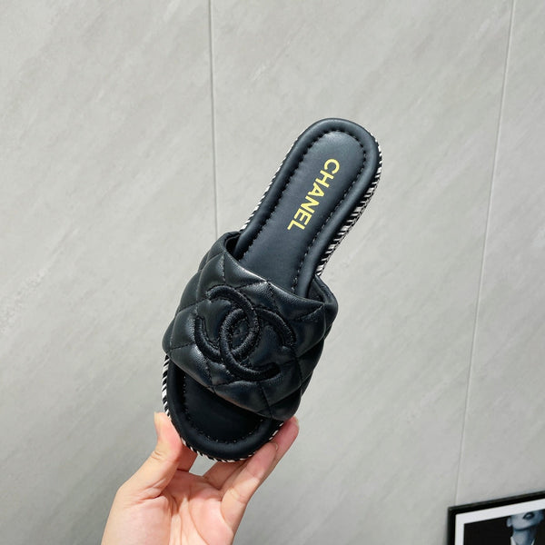 CC 25 Espadrilles Sandal Quilted Calfskin