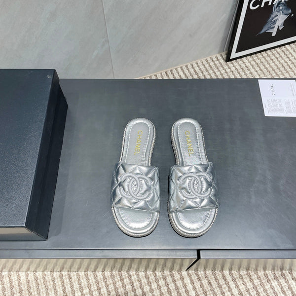 CC 25 Espadrilles Sandal Quilted Calfskin