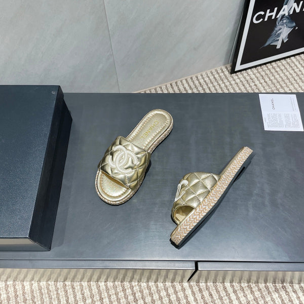 CC 25 Espadrilles Sandal Quilted Calfskin