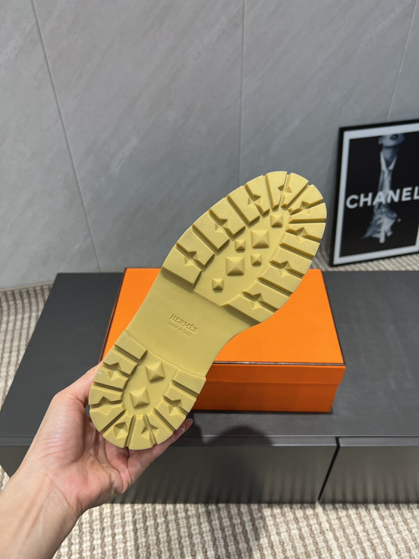 HM 25s Tobacco Boots 30mm Yellow-beige Cowhide 442555