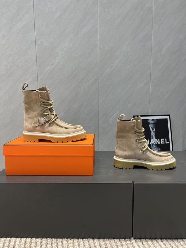 HM 25s Tobacco Boots 30mm Warm Beige Suede 442557