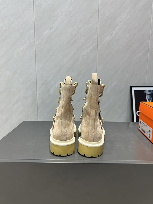 HM 25s Tobacco Boots 30mm Warm Beige Suede 442557