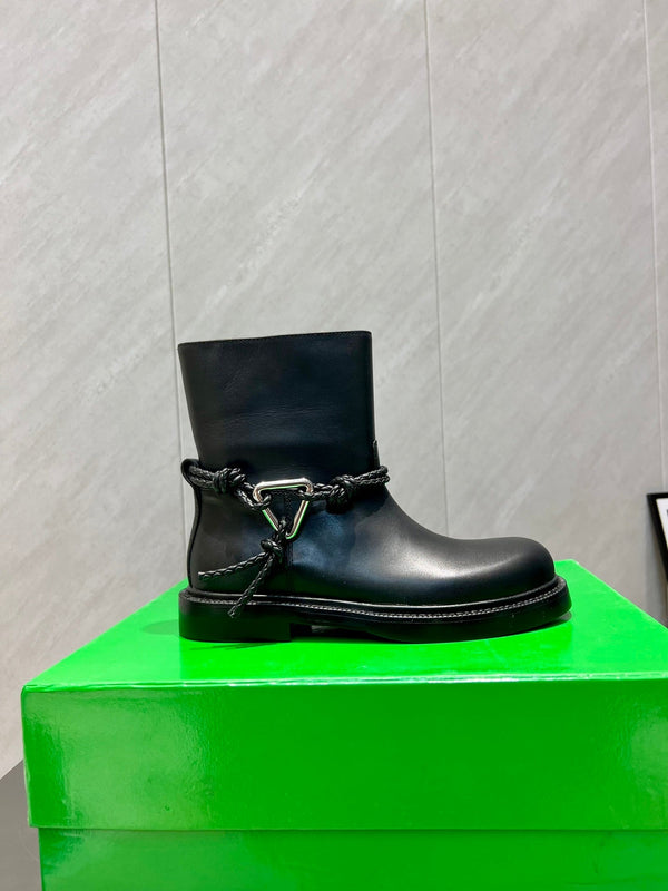 BV James Ankle Boot Black Calfskin 540194