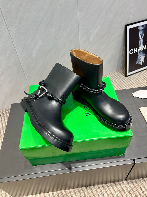 BV James Ankle Boot Black Calfskin 540194