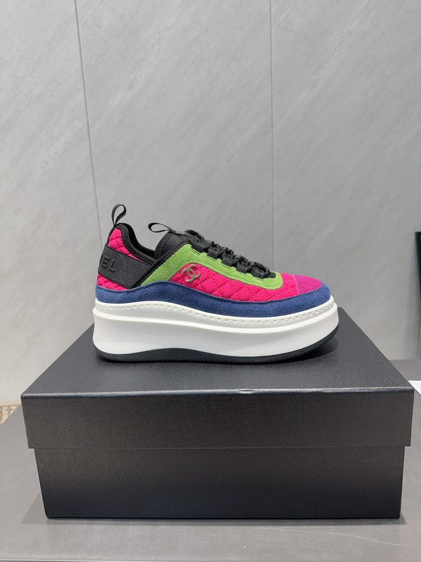 Chanel 25 Sneaker Multicolor Suede 540302