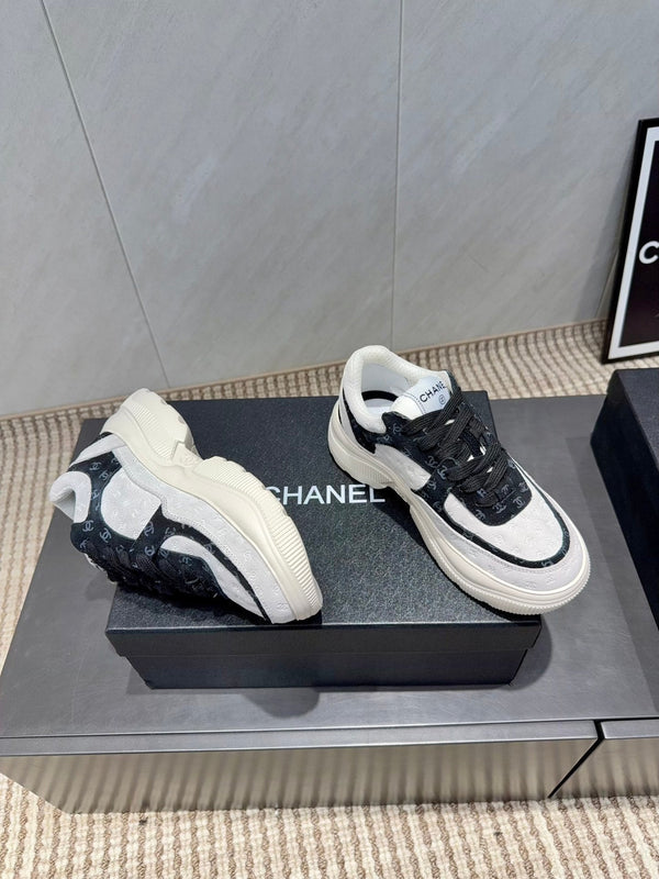 Chanel 25 Sneaker Black White Suede 540329