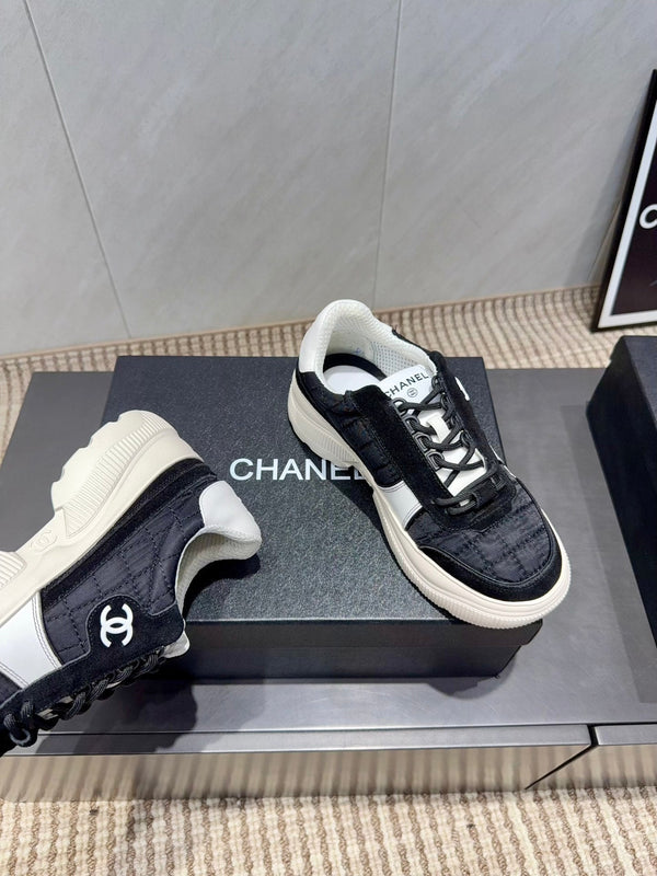 Chanel 25 Sneaker Black White Suede Fabric 540330