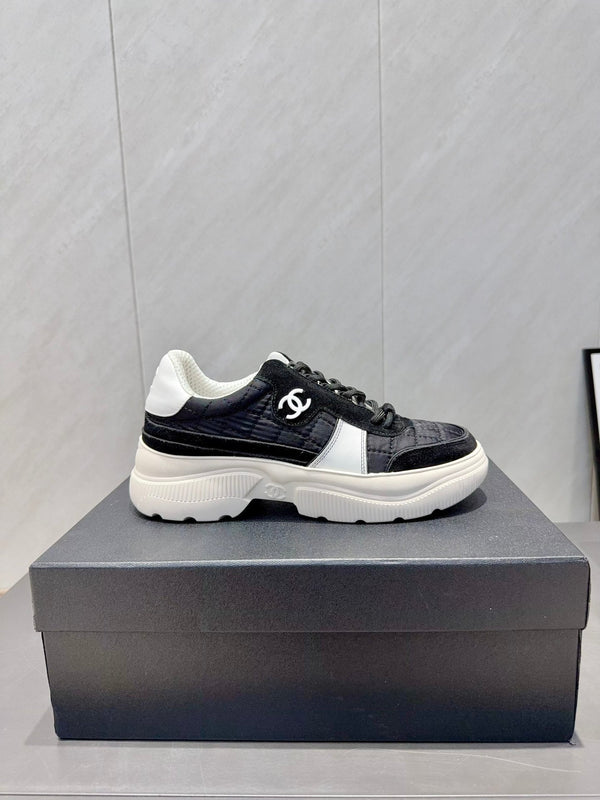 Chanel 25 Sneaker Black White Suede Fabric 540330
