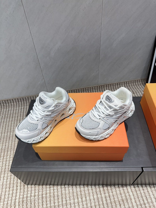 CD B35 NXXT Baskets en caoutchouc maillé blanc 614257