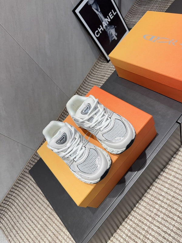 CD B35 NXXT Baskets en caoutchouc maillé blanc 614257