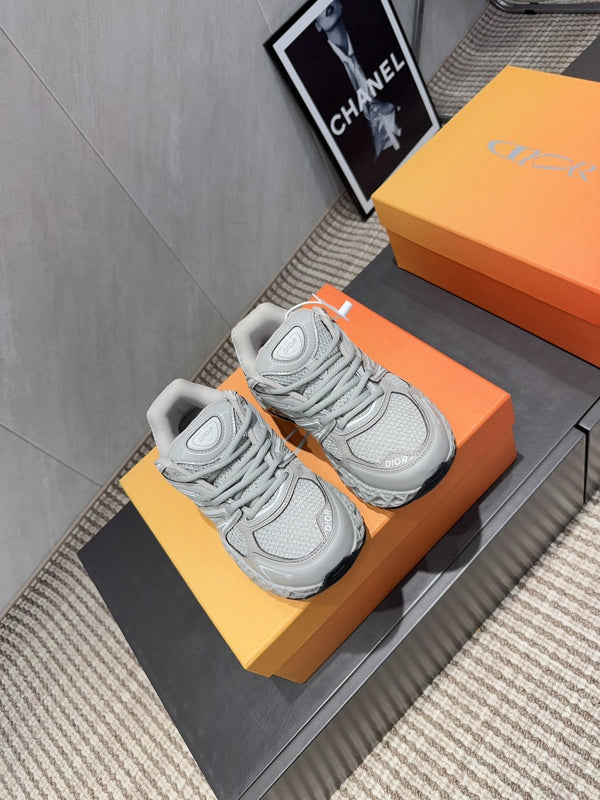 CD B35 NXXT Baskets Gris Caoutchouc Maille 614261