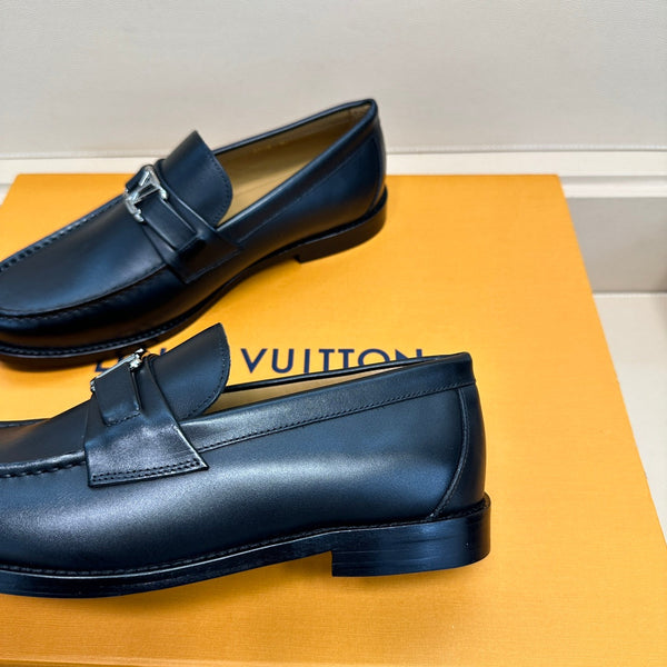 LV MAJOR LOAFER IN BLACK PLAIN CALFSKIN