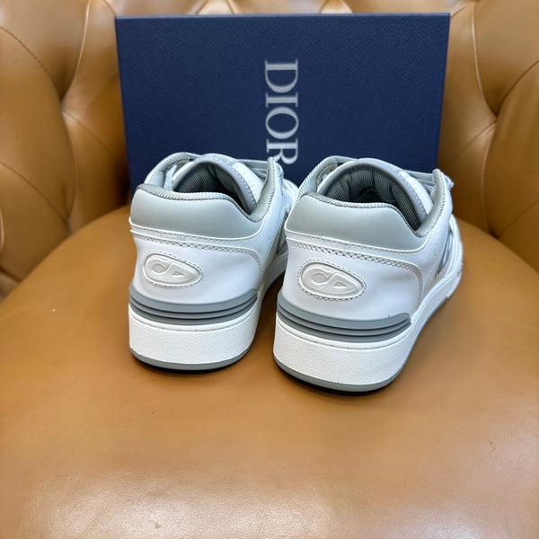 CD B57 Sneaker White Grey Cowhide 749445