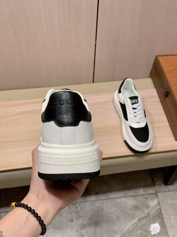 GG Men's Sneaker Black White Sheepskin 709673