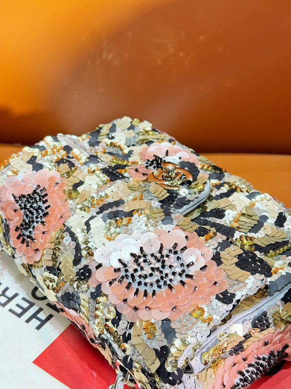 24S Flap Bag 20cm Multicolor Sequin Pink Flower Pearl Caflskin