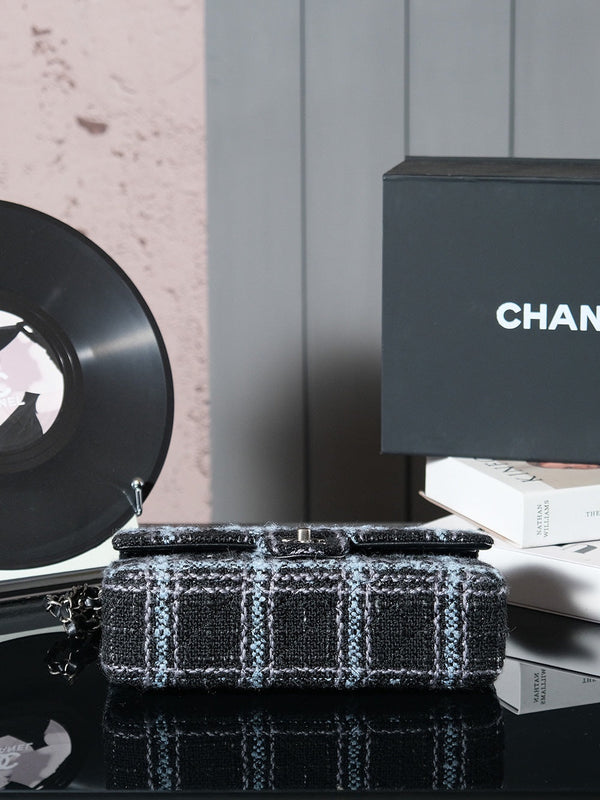 Borsa a patta 24K 25,5 cm in tweed a righe blu e nere