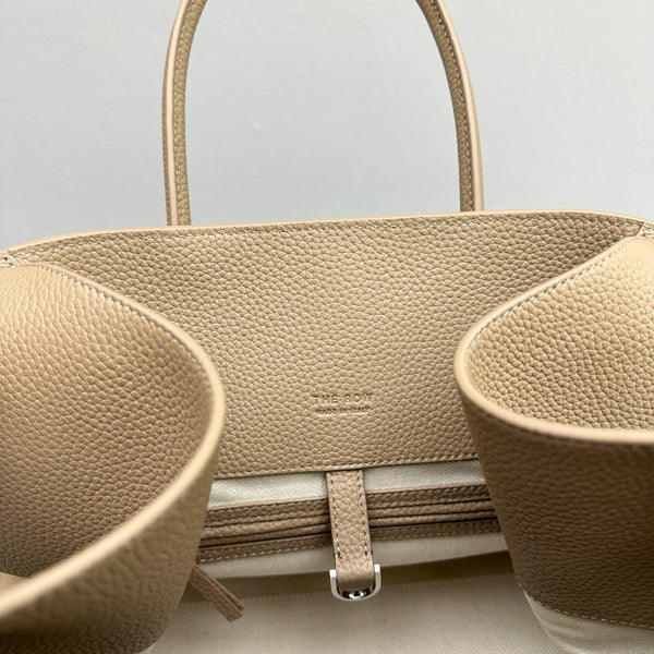 The Row Margaux 15 38cm Tote Bag In Grained Calfskin