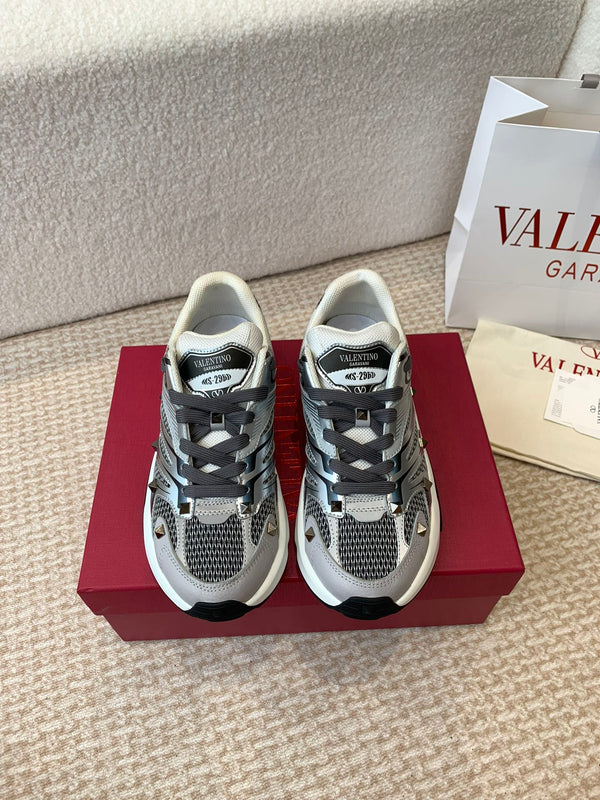 Valentino Sneaker 50mm in tessuto a rete blu e nero misto grigio e pelle bovina 814272