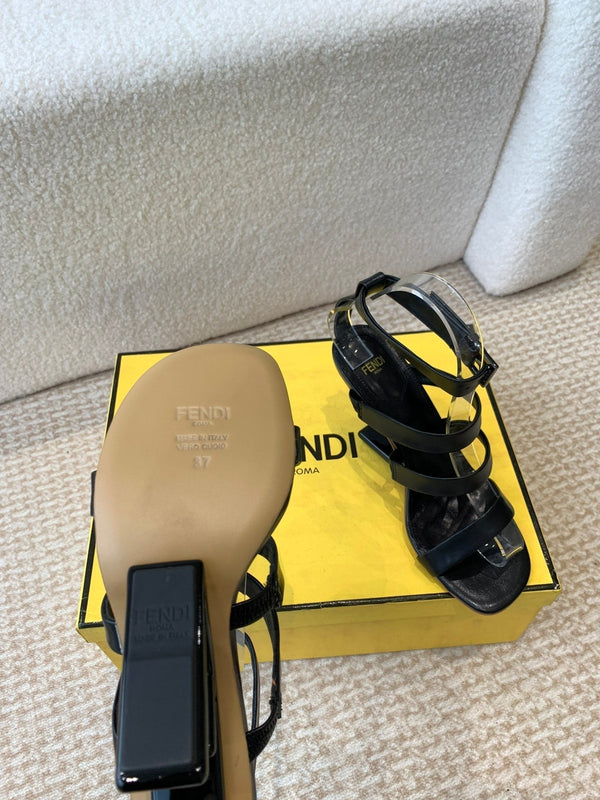 FENDI HIGH SANDAL 10 CM IN BLACK CALFSKIN
