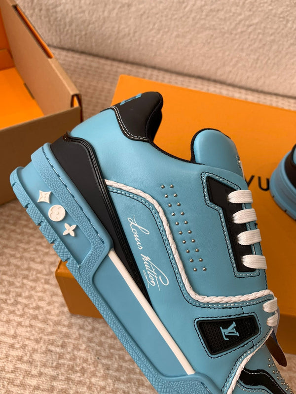 Sneaker LV Trainer in pelle di vacchetta blu