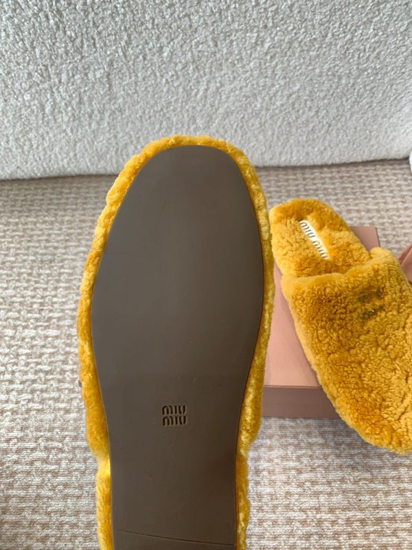 Miu Slippers Dark Yellow Wool