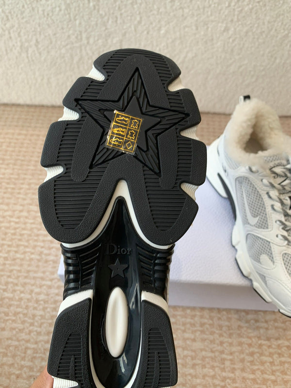 CD Chrono Sneaker In White Mesh Fabric 998710